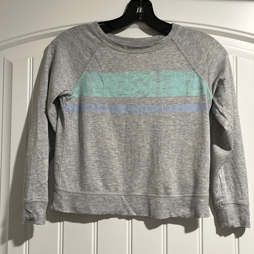 Vineyards super soft pullover - cross between a t shirt and a sweatshirt 7/8